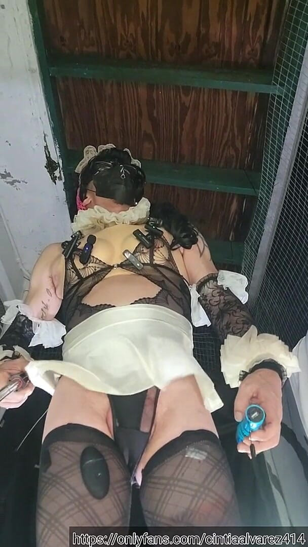 Benito414: Beautiful Shemale Ass Strong by Huge Fat Cock Dildo