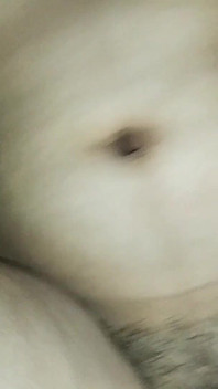 Joven 18+ india bengali caliente y linda chica hardcore sexo completo en el piso de la habitación.