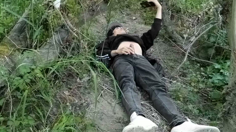Jon Arteen: This Gay Twink Sticks His Cock Through His Fly to...