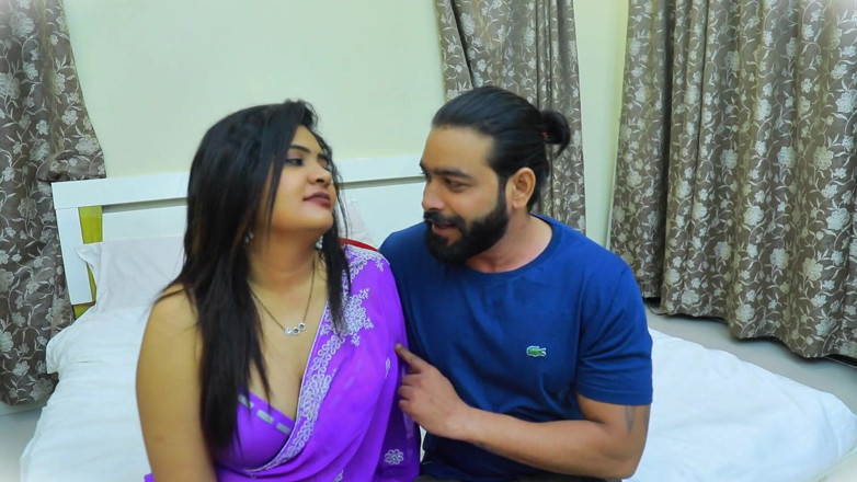 Abu: Honey Desi Bhabhi Dostaje Niegrzeczny w Sari
