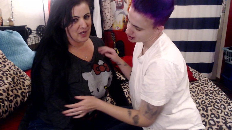 Abby Anna: Lesbians emasculate you