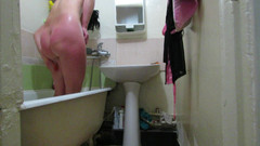 SexyAnka: बाथरूम में सुंदर महिला। रूसी में बातचीत के साथ