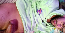 Camilo Brown: Honění mého velkého neobřezaného ptáka, dokud se nevystříkám pěkného