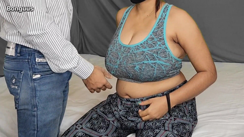 Riya Bonguus: Riya Went to Doctor and She Got Her Pussy Checkup