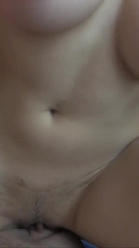 Lilly 18 - Sono così eccitata, dammi il tuo cazzo - Parte 1