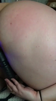 我对这次性爱失去理智！永远不要像这个天屌这么快地操我的阴户!!