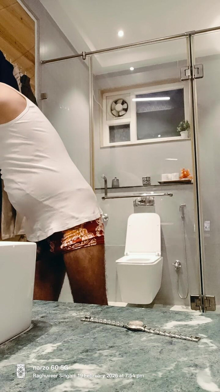 Rajasthani-old-lover: Pregătindu-mă cu pula mea afară