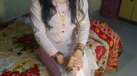 Strakke kut dorpsmeisje eerste keer xxx video, Indisch dorpsmeisje, Desi-dorpsmeisje