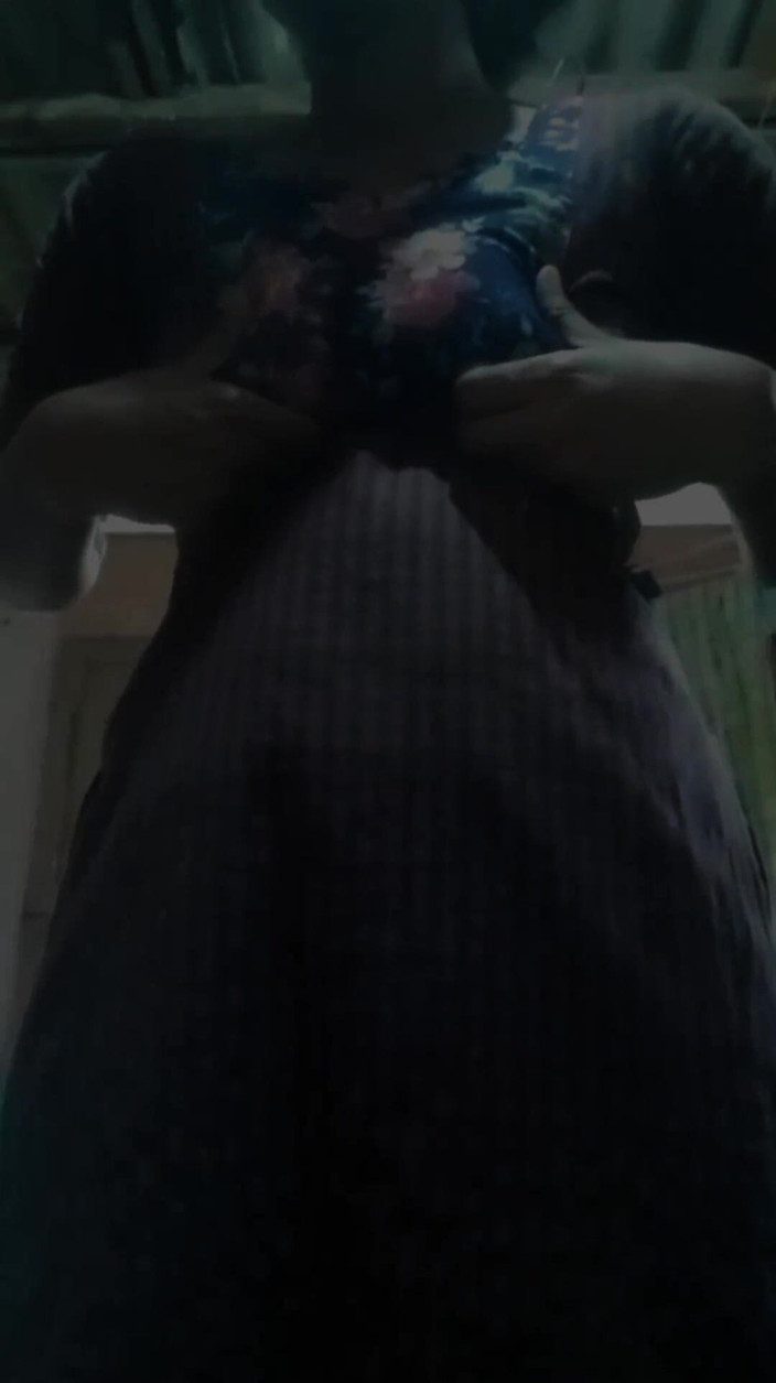 thick_mallu: Indian Mallu Teen Girl Caught Pussy Rubbing