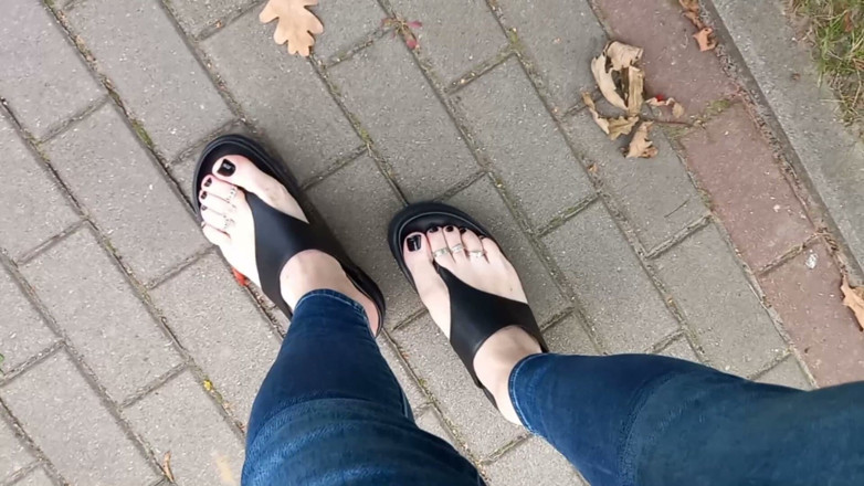 Heelex: I Walk Around and Show off My Feet in Sexy...