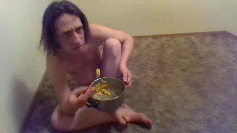 LilTaste: Manger plus de pâtes de chees à poil ; Butthole, solo, taquinage...