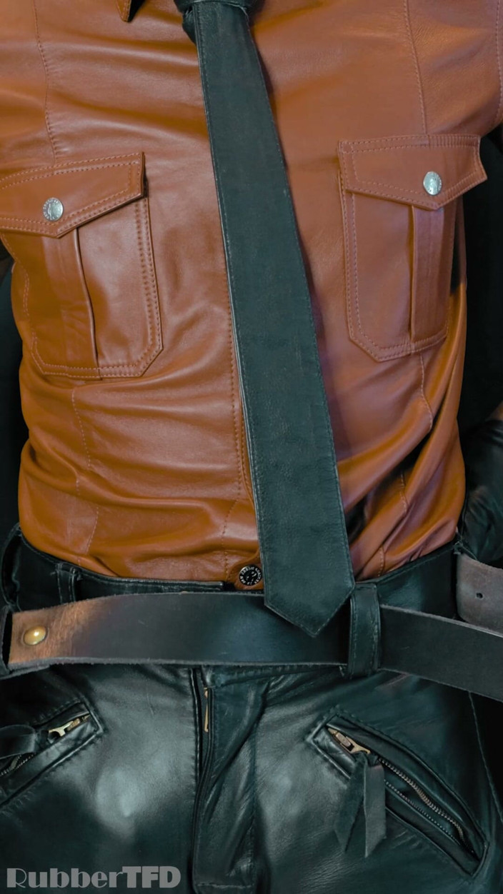 RubberTFD: VK Leather Vibe