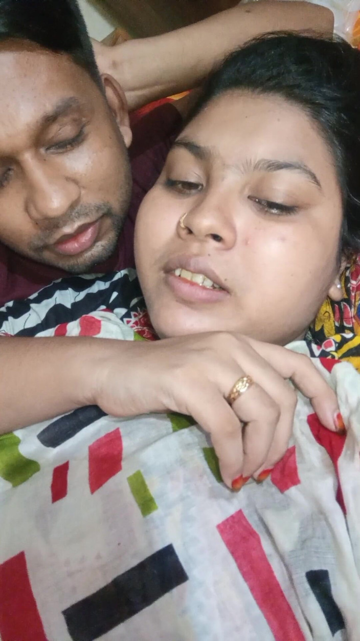 Desi Video BD: Famosa menina de bangladesh Shirin Night vlog vídeo sexy