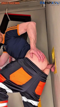 Gloryhole e gozada interna Itapapixxl Hung Stepdaddy Breeds Ginger Tradesman