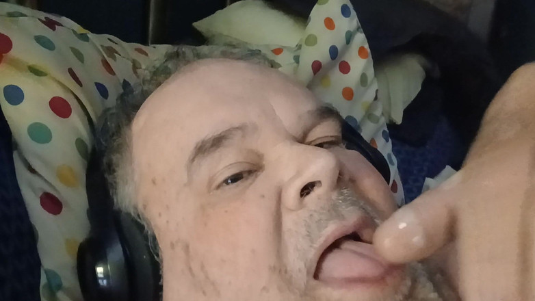 Gaydaddy2021: 近くで射精