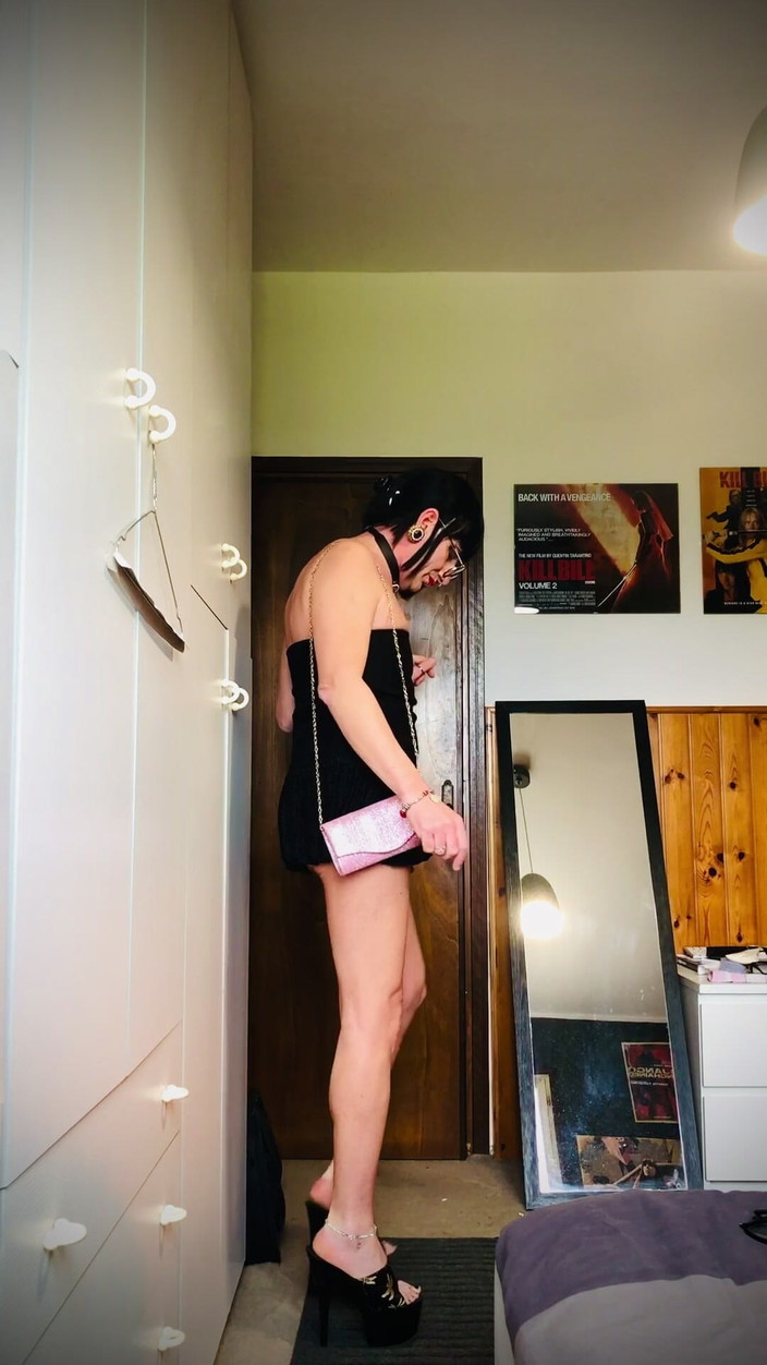 Andreina Naty: नई स्टील मूत्रमार्ग पवित्रता पिंजरे