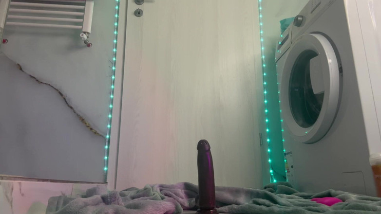 JuiceLussie: Bitch Ride Big Black Cock! and Bounce Her Tits so...