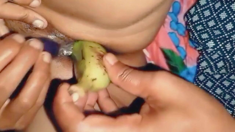 Boyfriend: Bhabhi panas India