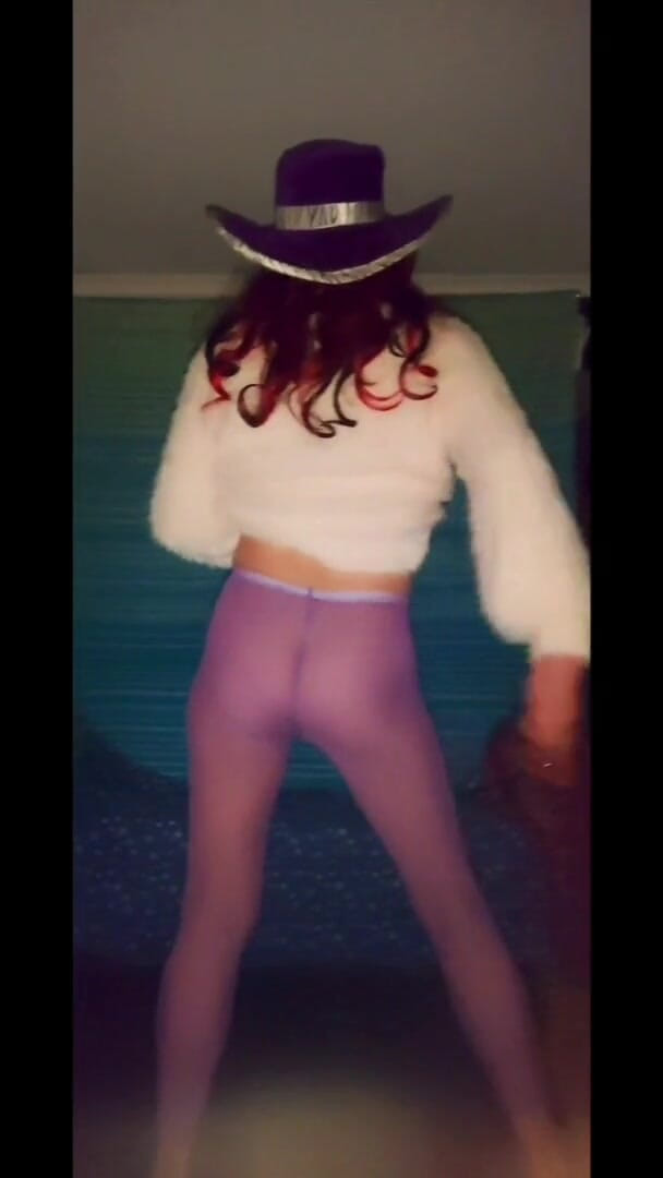 Lizzaali: Scene 1 of see through purple tights dancing and shaking my...