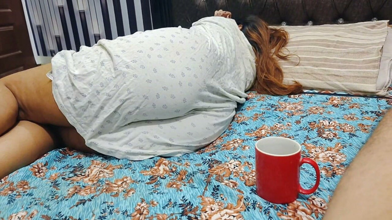 Sairaxsaim: Pregnant Baji - Big Natural Tits Desi Bhabi Boobs Dikhate howay