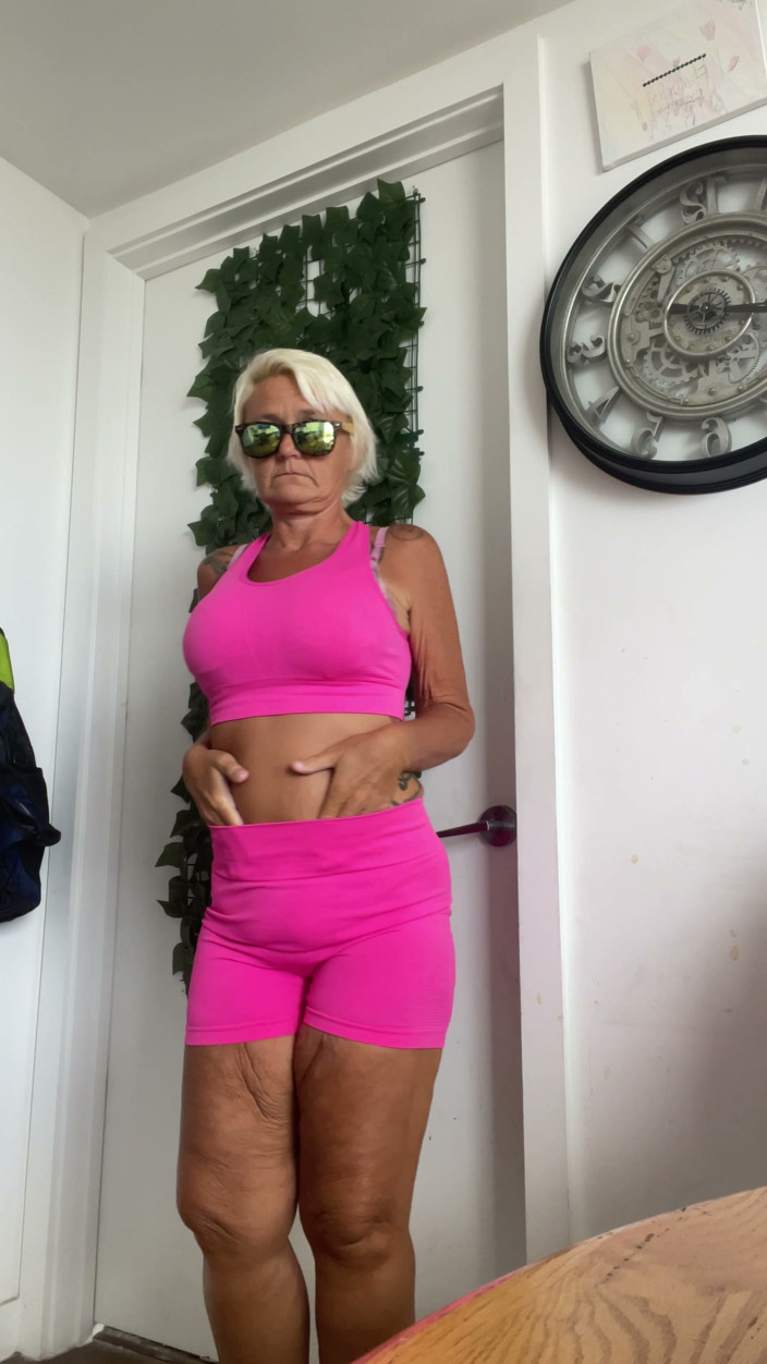 Greek Goddess Steph: Alll dalam Pink.. Apa Lagi Merah Jambu? Adakah Awak Akan...