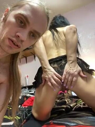 Boniklay: Show fuck pussy slut