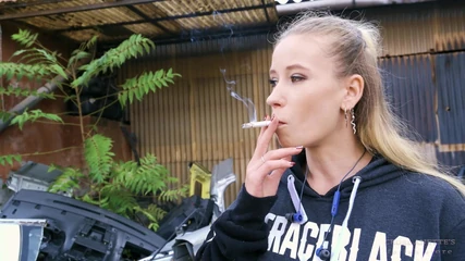 Cruel Anettes fetish world: Smoking in an Sweater