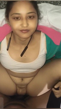 Indiancă bhabhi desi se bucură în cameră Privet Sex Video Drama audio