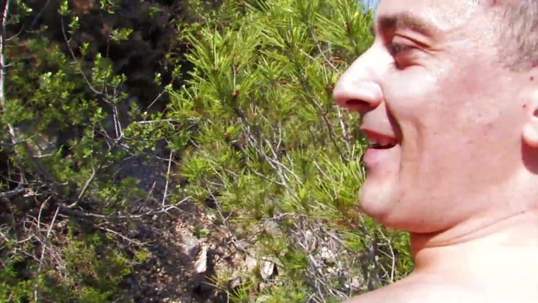 Amaspain: Nudista na praia, sexo com linda garota