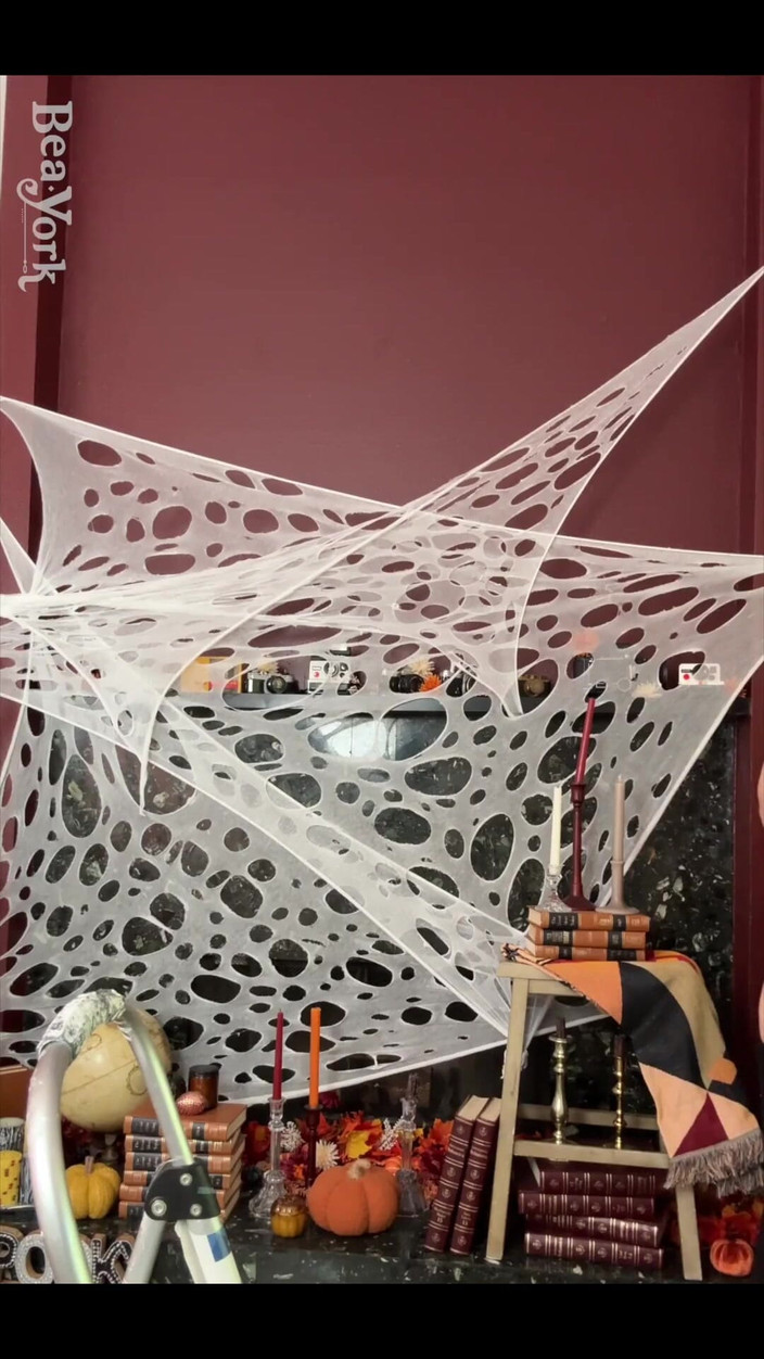 Bea York: 终于为Spooky szn准备了装饰品