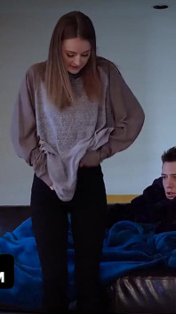 Danni Rivers nie może się oprzeć kutasowi Stepbro
