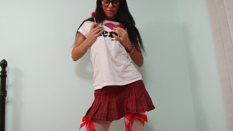 Solo Sensations: La ragazza che ama i nerd sa come scopare la...