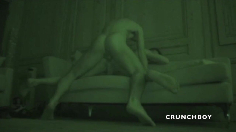 Crunch Boy: Onschuldige twink geneukt door gangster 's nachts met xxl pik