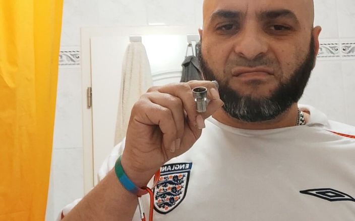 Dirty Junk Bro: In Badezimmer Dirtyjunkbro Nass Und Hammer Geil