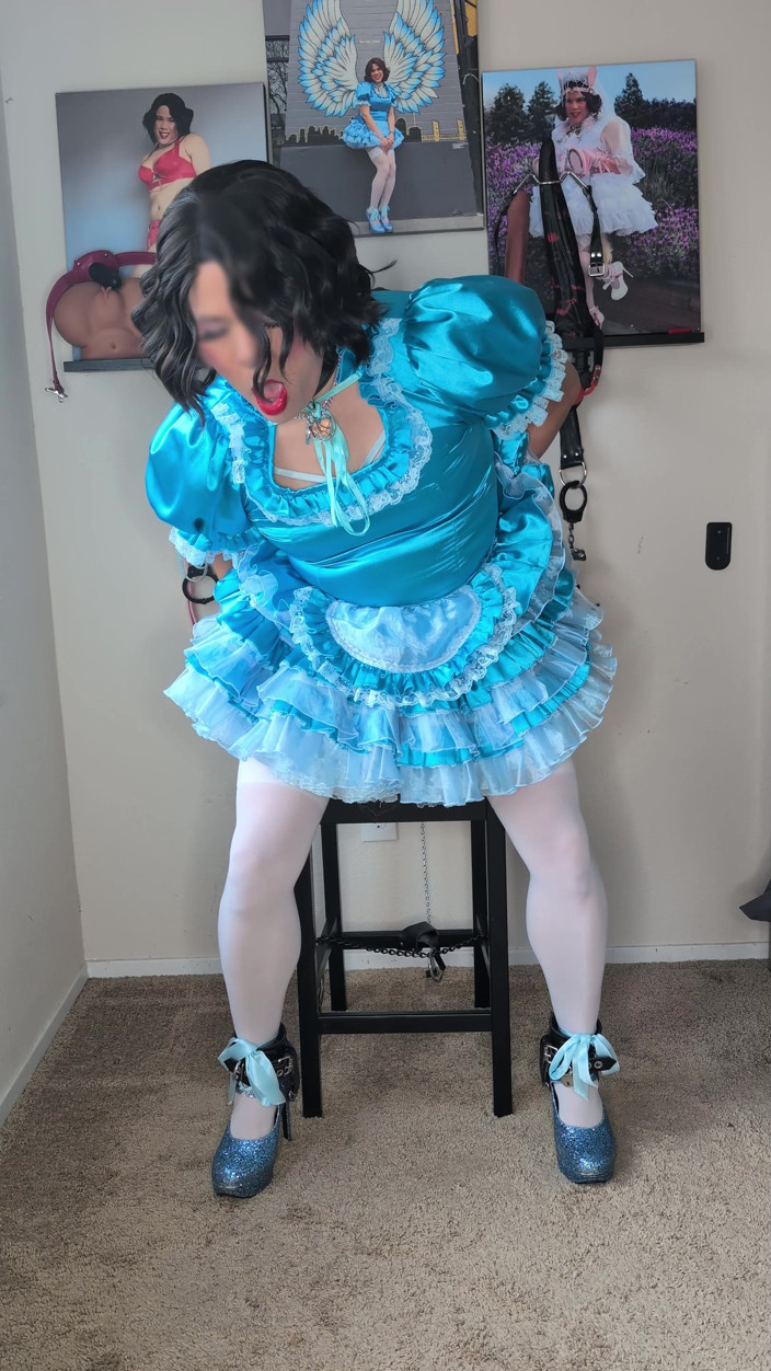 Sissy Candy: Sissy Candy Playing with Dildos Part 1