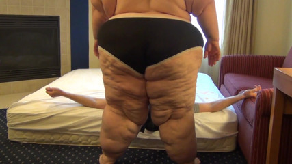 Full Weight Productions: Savannah's intro to butt drops 1