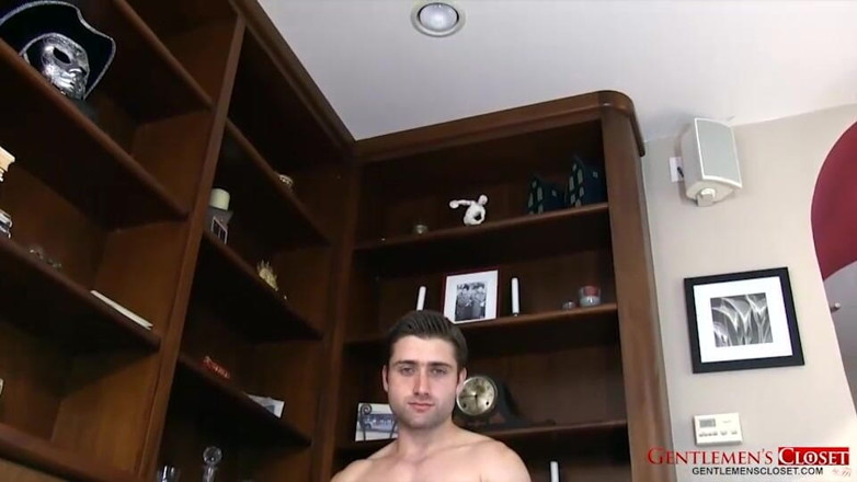 Gentlemen's Closet: Jake Dylan 02