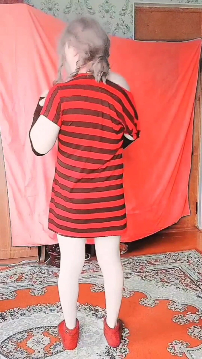 Kitty_Cross: Ogień Yuppietto delikatnie liże moją skórę