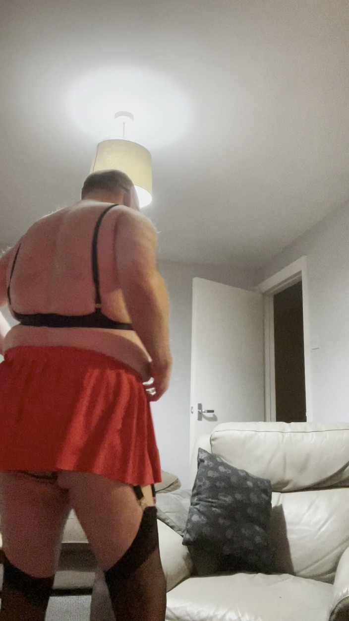 Ancient456: 빠는 걸 좋아하는 운 좋은 남자