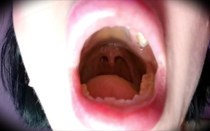 Baal Eldritch: Giantess Przynęta - Eksploracja Ust, Uvula