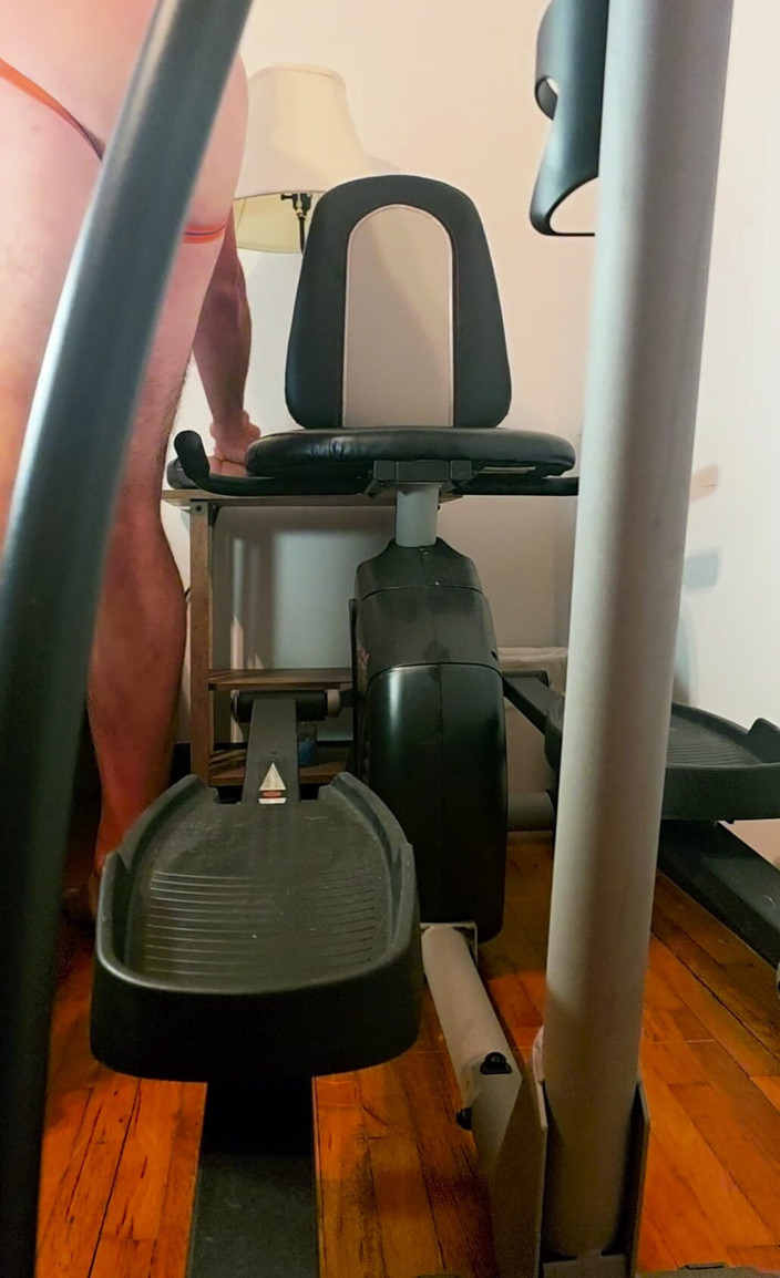 Beary Jax: Beary Ride the Exercise Bike Until He Cums
