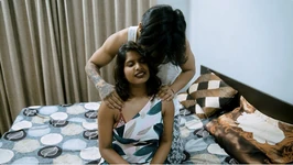 Madam's Bodybuilder Came Hooked on Servant