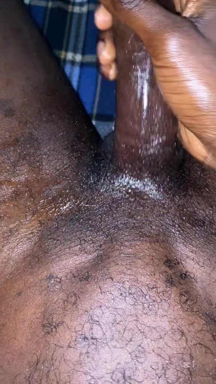 Slimniqqa: Matón de la bbc de la universidad atrapado masturbándose