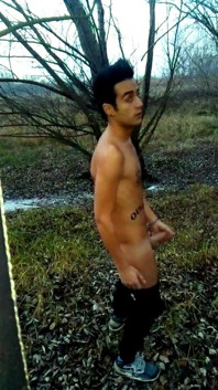 Tattooed Wanker Is Wanking at the Cruising Area