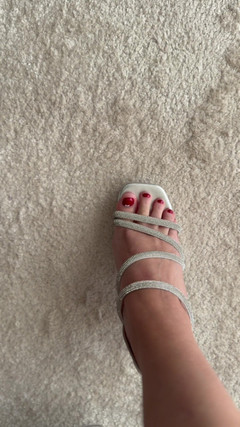 Velvet Witch 87: Kelengkapan untuk pakar kaki