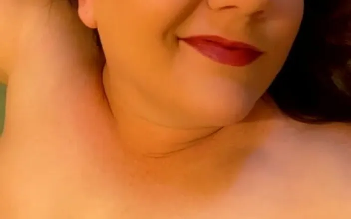 Ms Amanda: Piercing