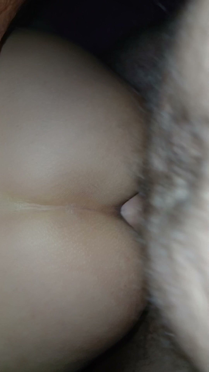 Thai Milf: Amatur Asia dijilat dubur ketatnya