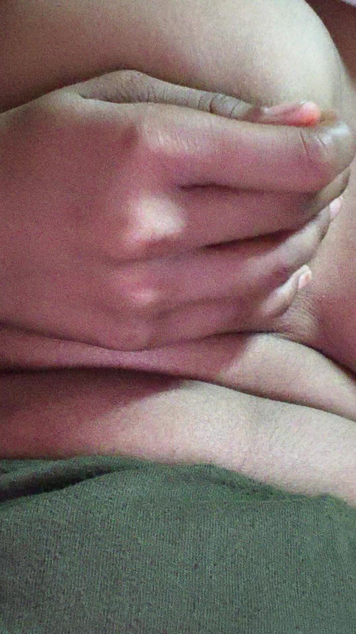 Moma: Video gợi cảm