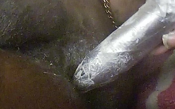 SweetDWillie456: Femboy întinsă de un vibrator bbc în gaura lui strâmtă anal