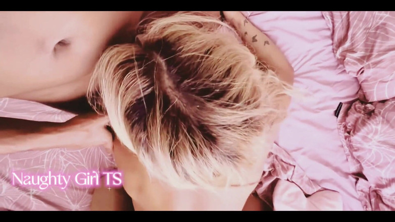 Naughty Girl TS: Creampie BBC w: Blonde Trans jebanie oklep